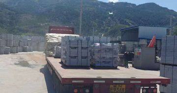 黄山 芝麻白仿形路沿石，直形路沿石