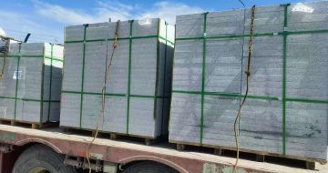 黄山 芝麻白花岗岩地铺石装车日常