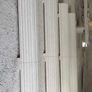 黄山 花岗岩厂家带你看白麻花岗岩门楼大柱柱皮