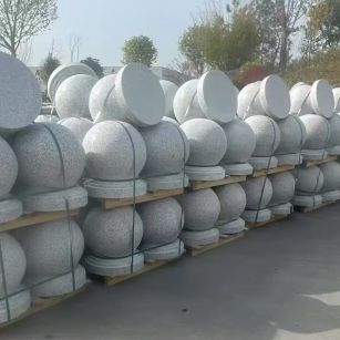 黄山 白麻花岗岩石材圆球，石球，挡车球，隔离球，景观石球，风水球等