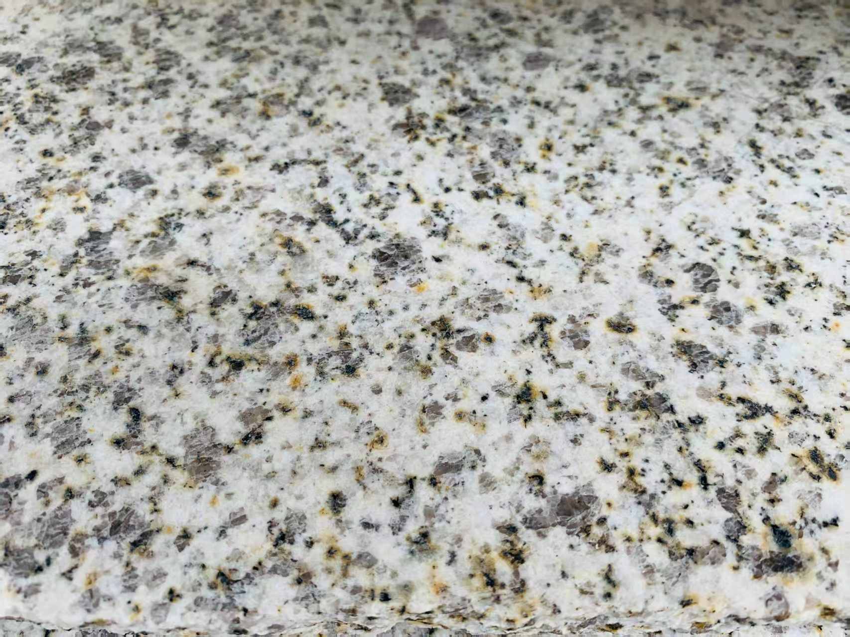 黄山 黄金麻花岗岩石材浅黄光面