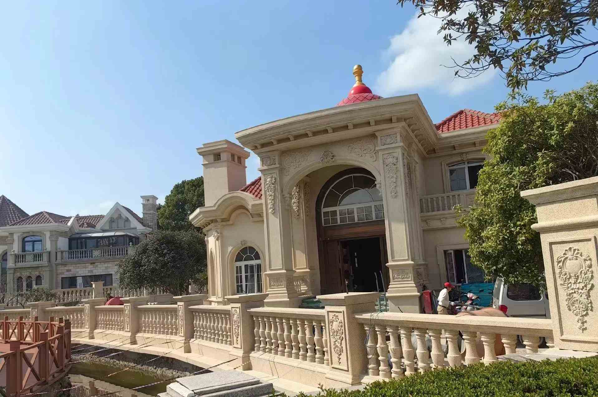 黄山 黄金麻花岗岩欧式别墅