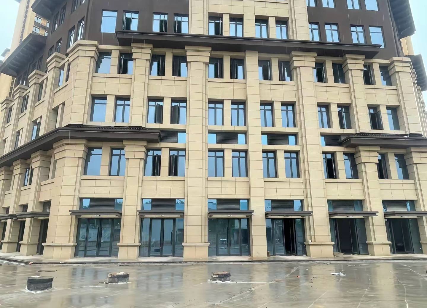 黄山 黄金麻花岗岩荔枝面小区外墙干挂