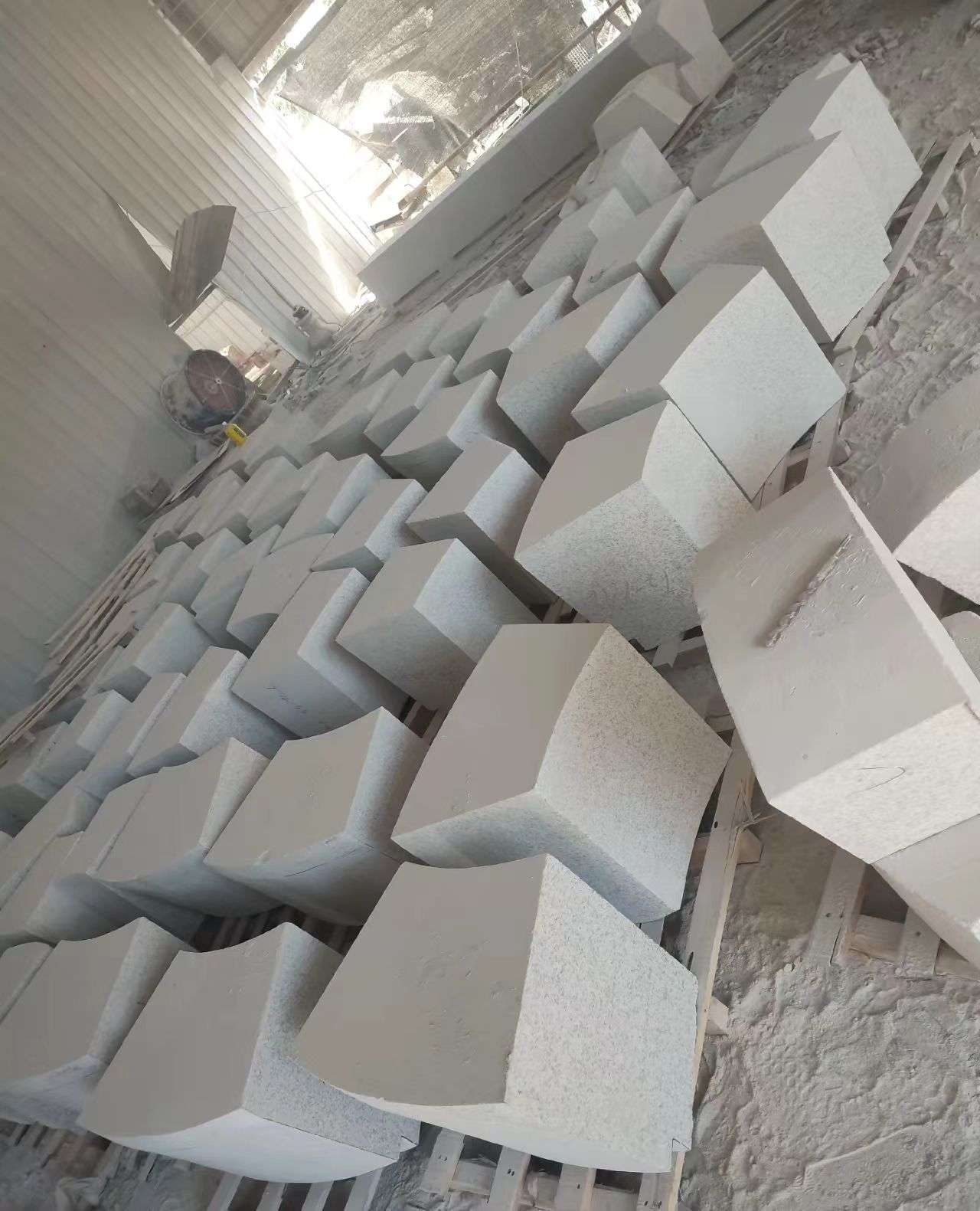 黄山 白麻花岗岩异形坐凳