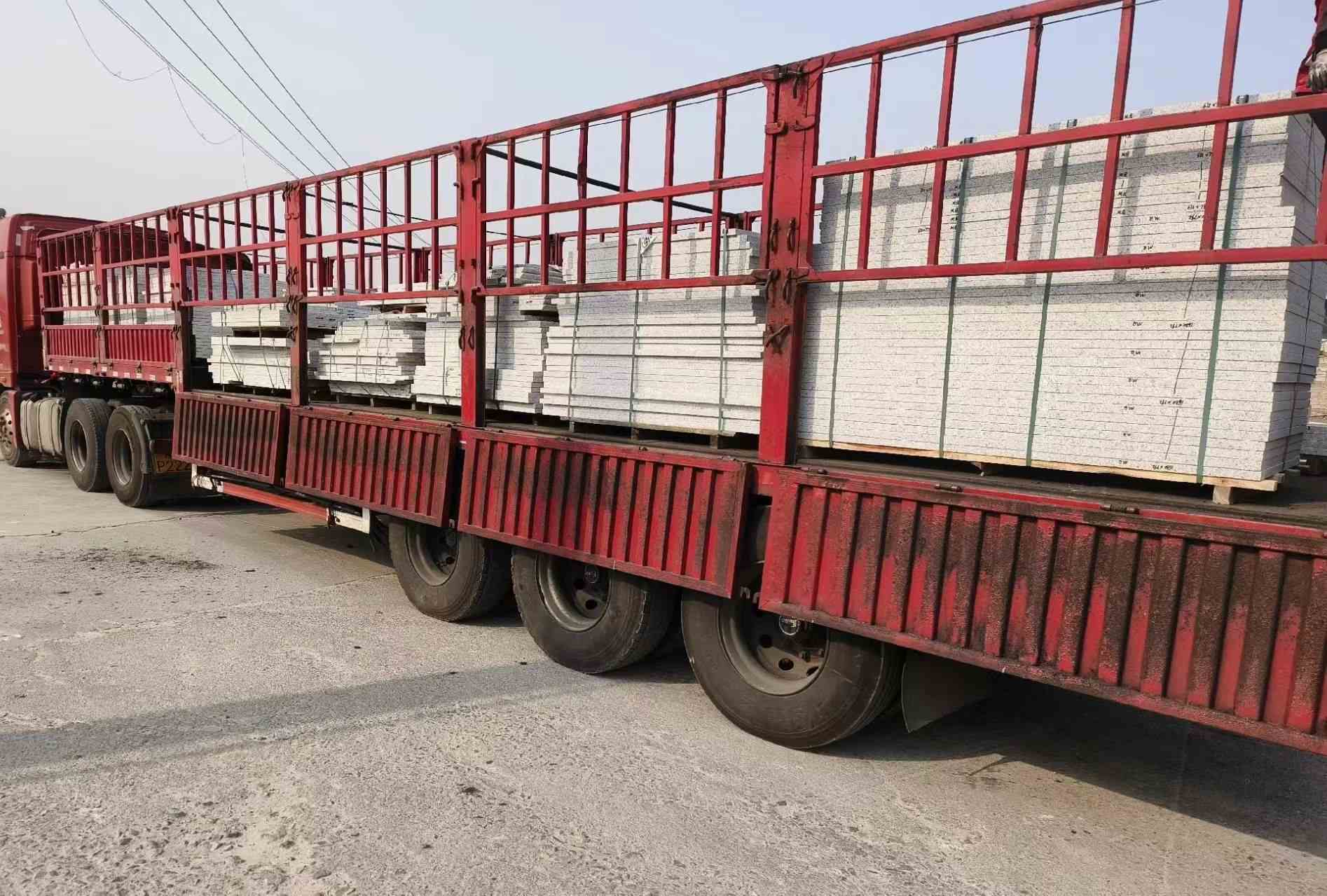 黄山 白麻荔枝面外墙干挂，工厂装车日常