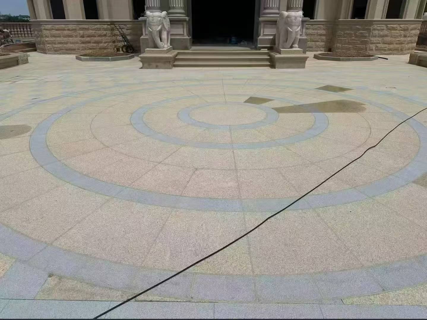 黄山 黄金麻芝麻灰花岗岩石材地铺拼接效果